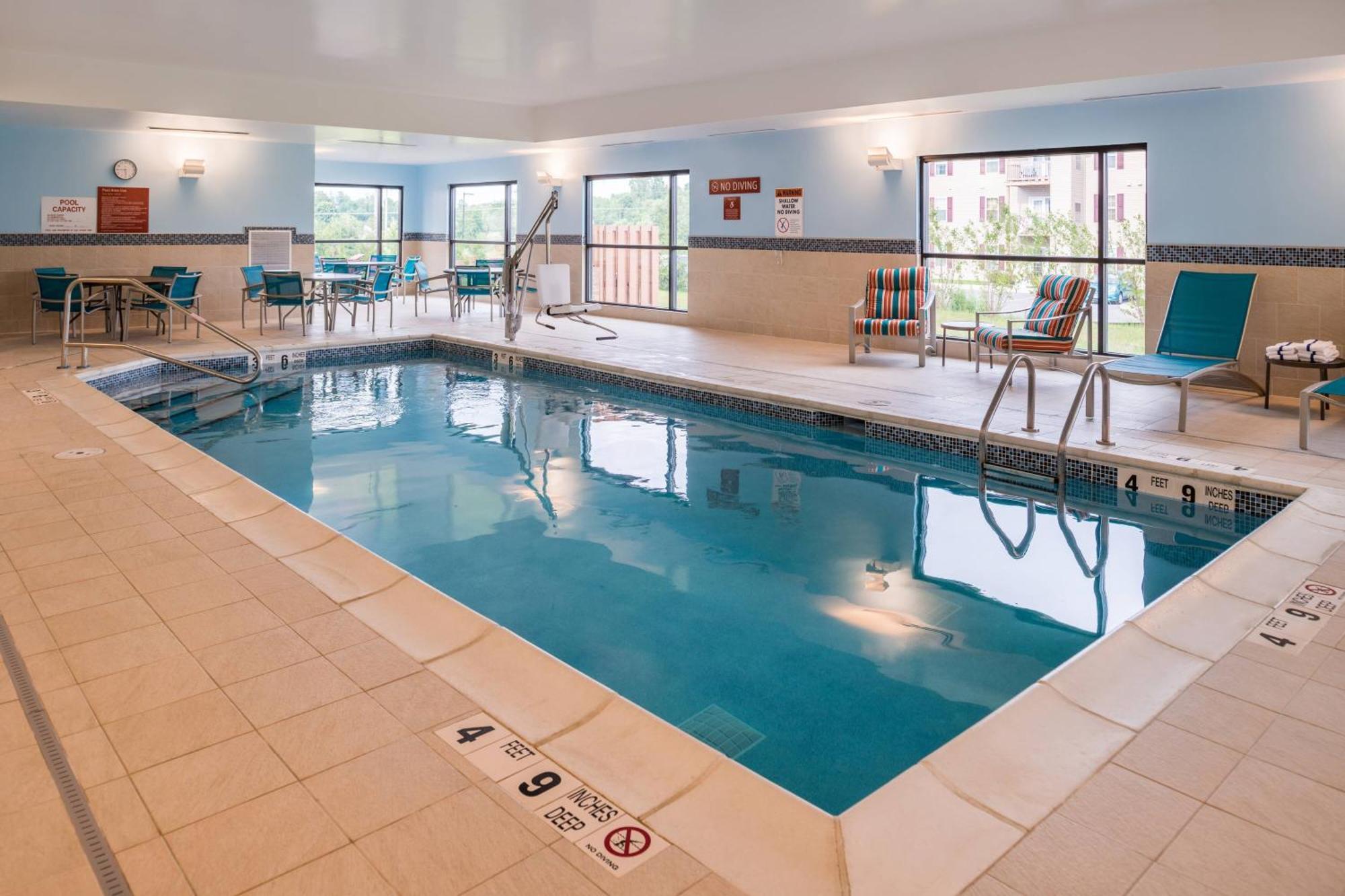 Towneplace Suites By Marriott New Hartford Kültér fotó