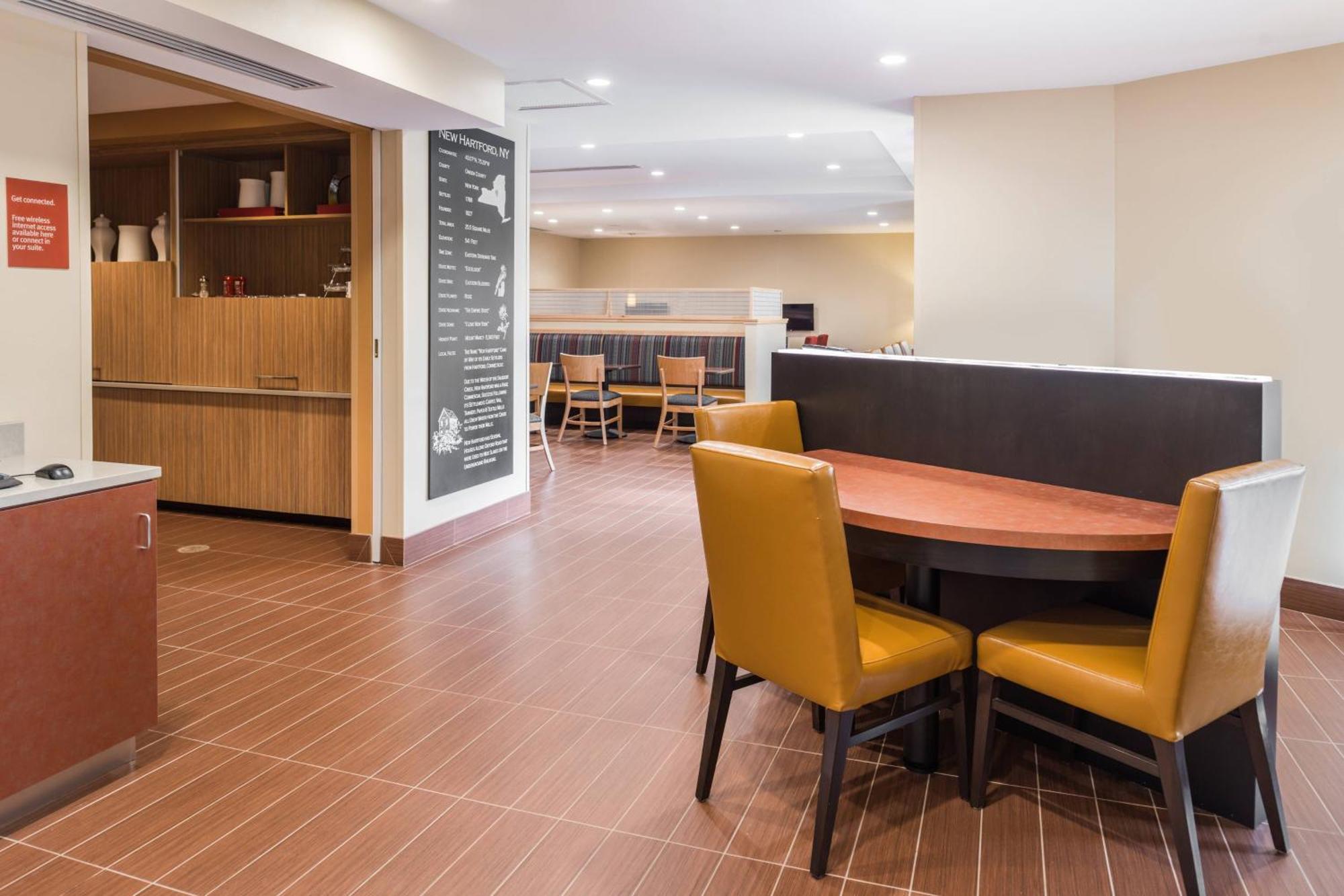Towneplace Suites By Marriott New Hartford Kültér fotó