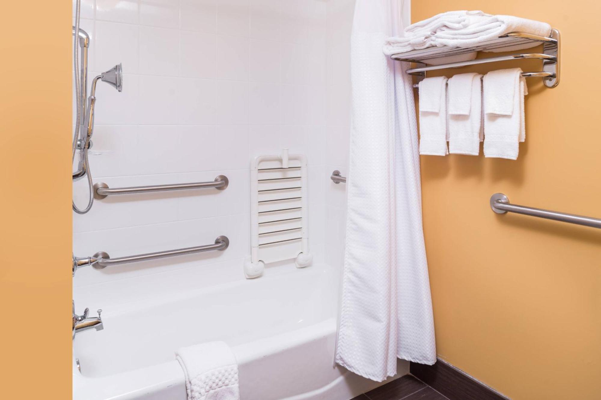 Towneplace Suites By Marriott New Hartford Kültér fotó