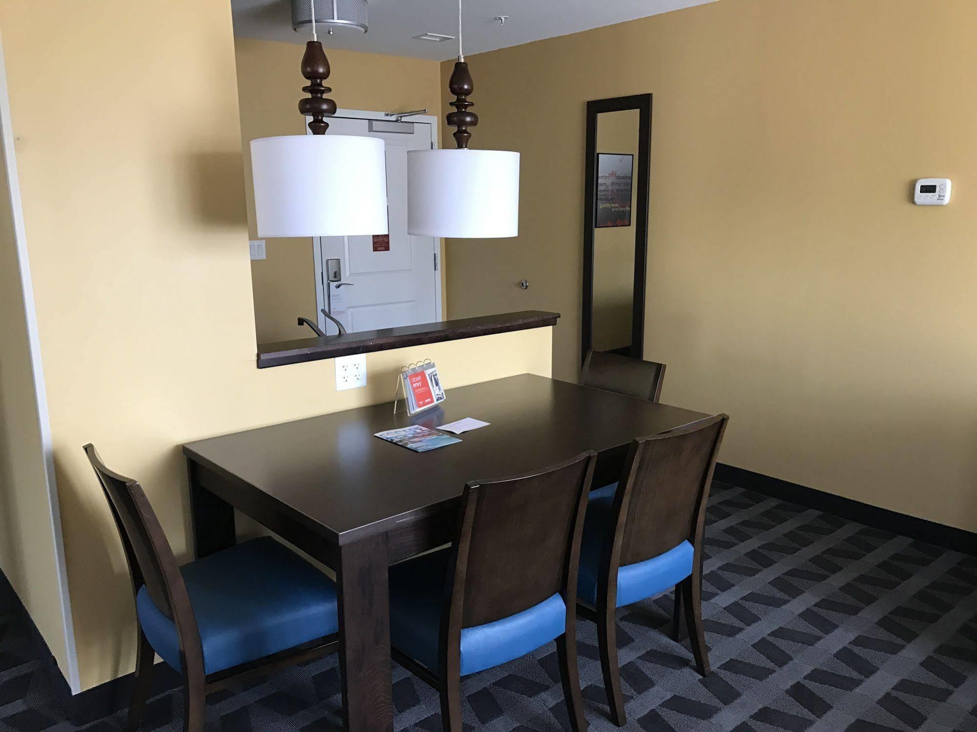 Towneplace Suites By Marriott New Hartford Kültér fotó